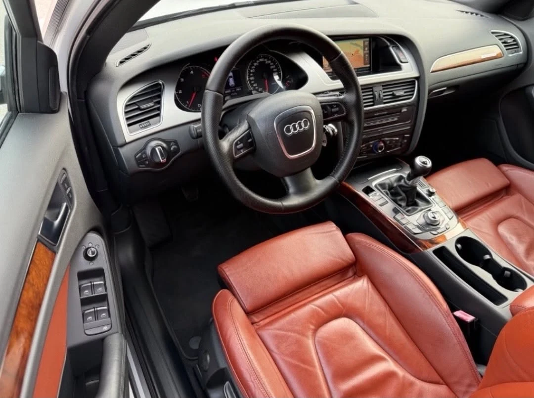 Audi A4, снимка 8 - Автомобили и джипове - 54460258