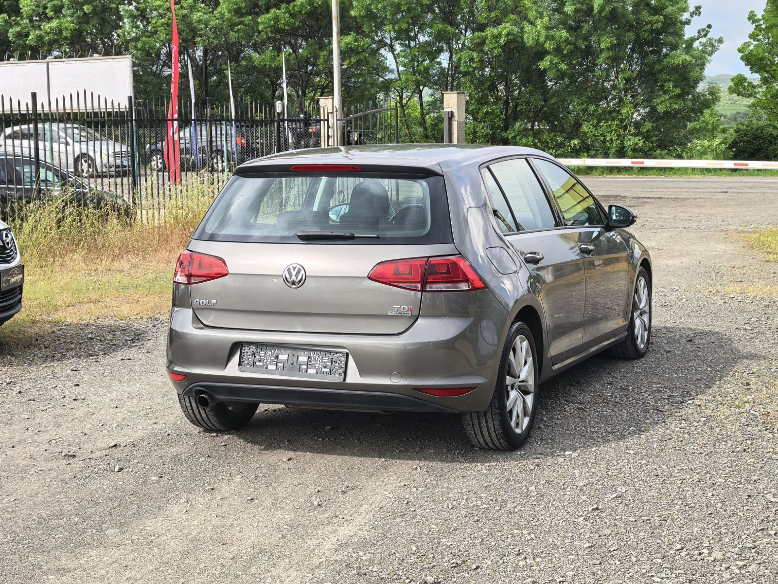VW Golf 1, 6tdi - Highline, снимка 5 - Автомобили и джипове - 54655327