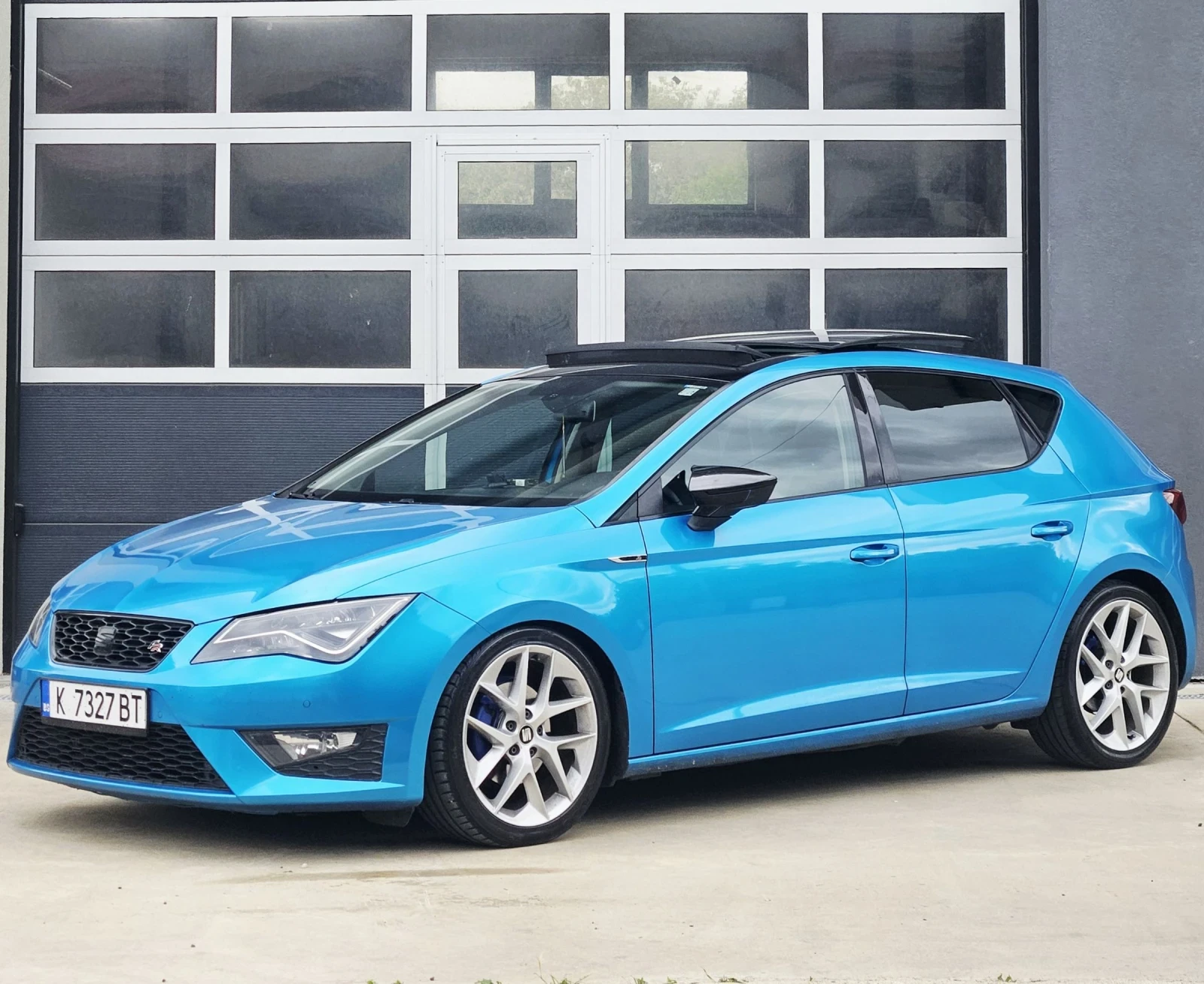 Seat Leon 2.0 TDI FR Panorama LED, снимка 3 - Автомобили и джипове - 54779121