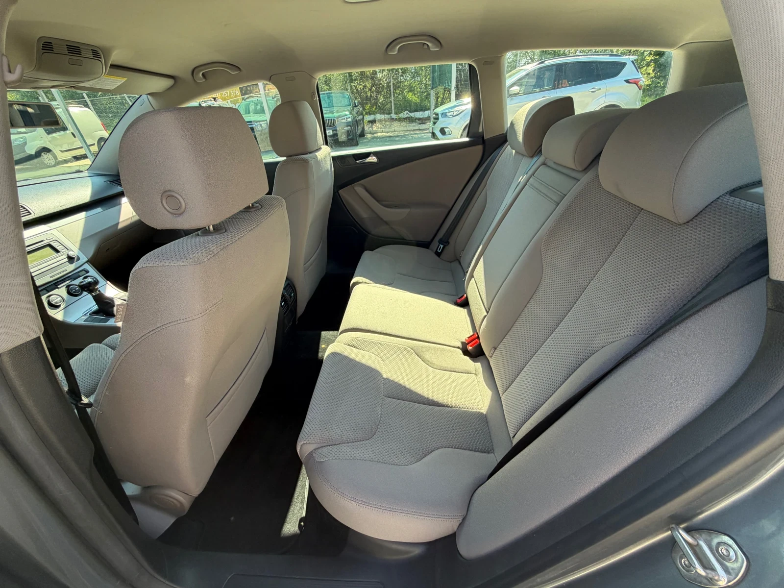 VW Passat 2.0FSI/4X4/193000KM/ | Mobile.bg � ����������� 12