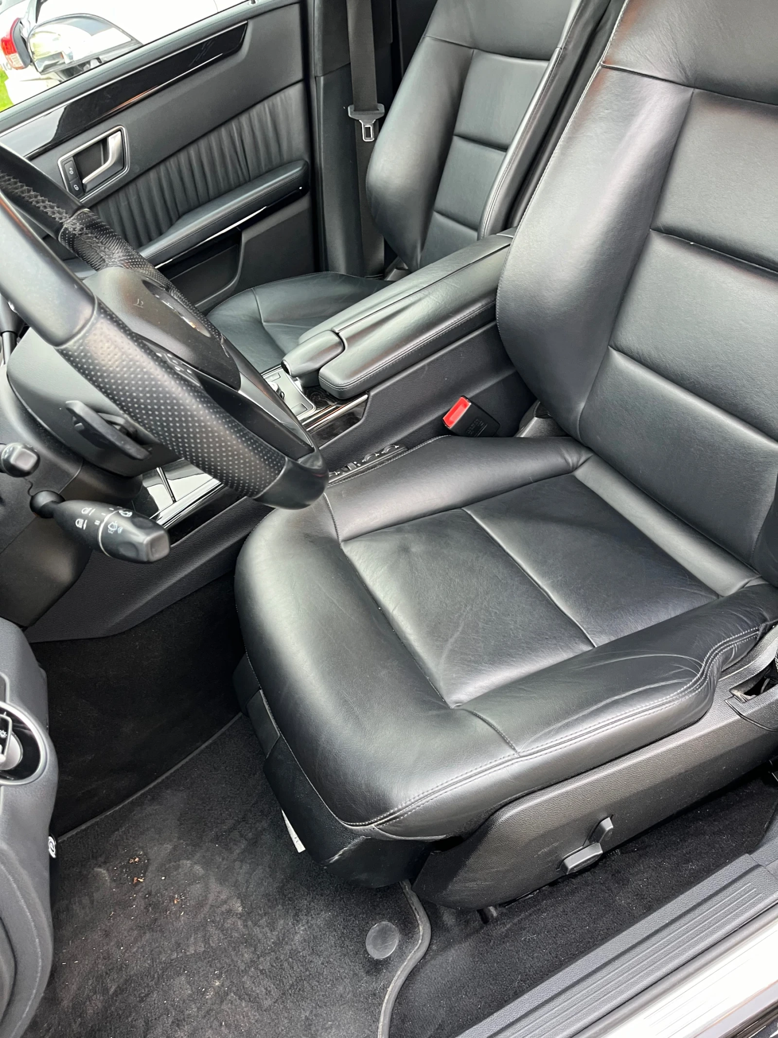 Mercedes-Benz E 350, снимка 14 - Автомобили и джипове - 54916448