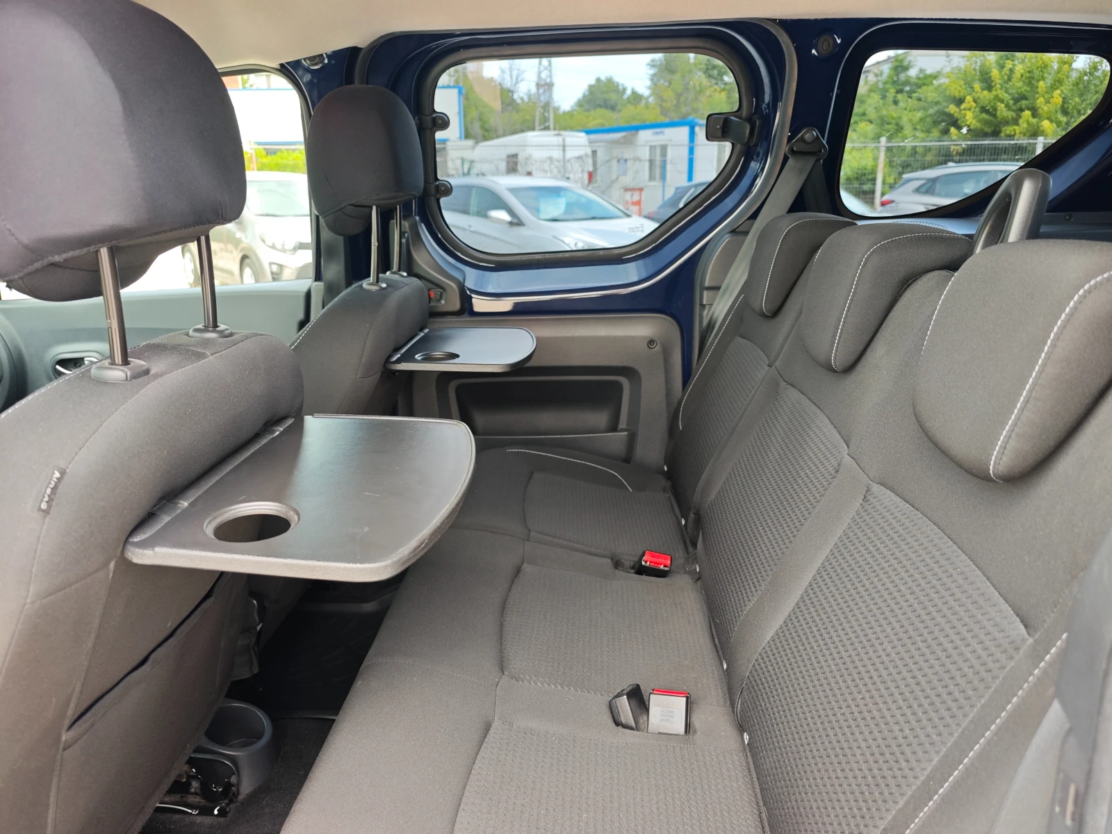 Dacia Dokker 1.5DCi EURO 6, снимка 12 - Автомобили и джипове - 55060580