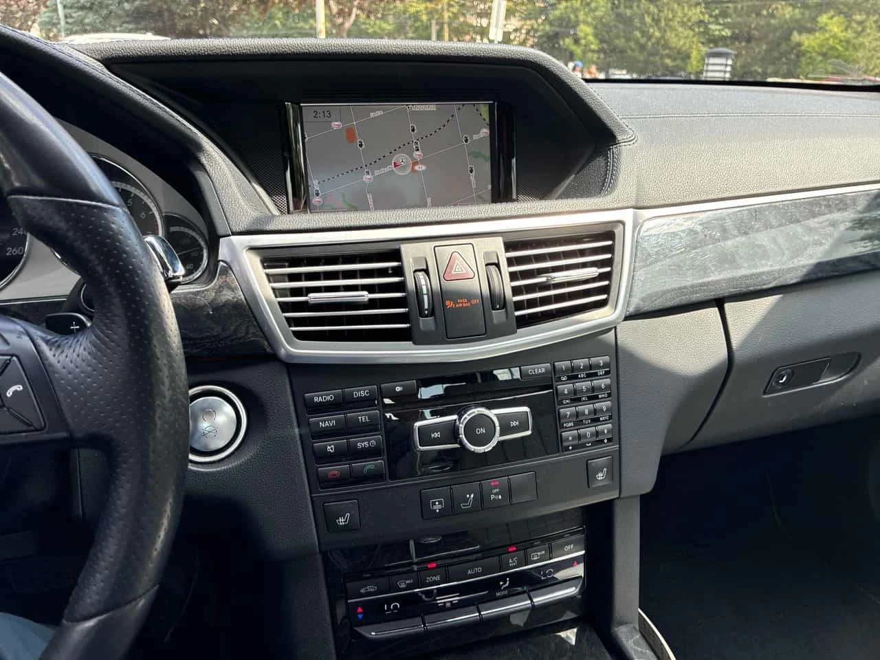 Mercedes-Benz E 350 * CARFAX * ОТ ПРЕДСТАВИТЕЛСТВО НА МЕРЦЕДЕС * , снимка 9 - Автомобили и джипове - 55776522