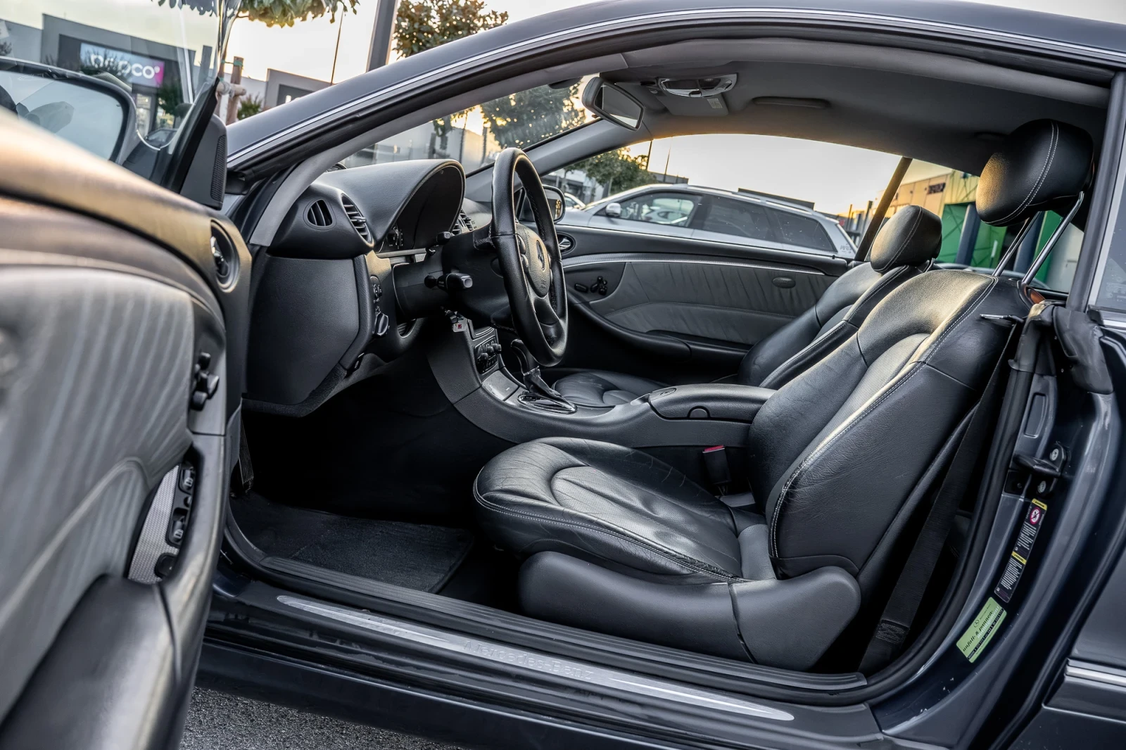 Mercedes-Benz CLK, снимка 13 - Автомобили и джипове - 56250253