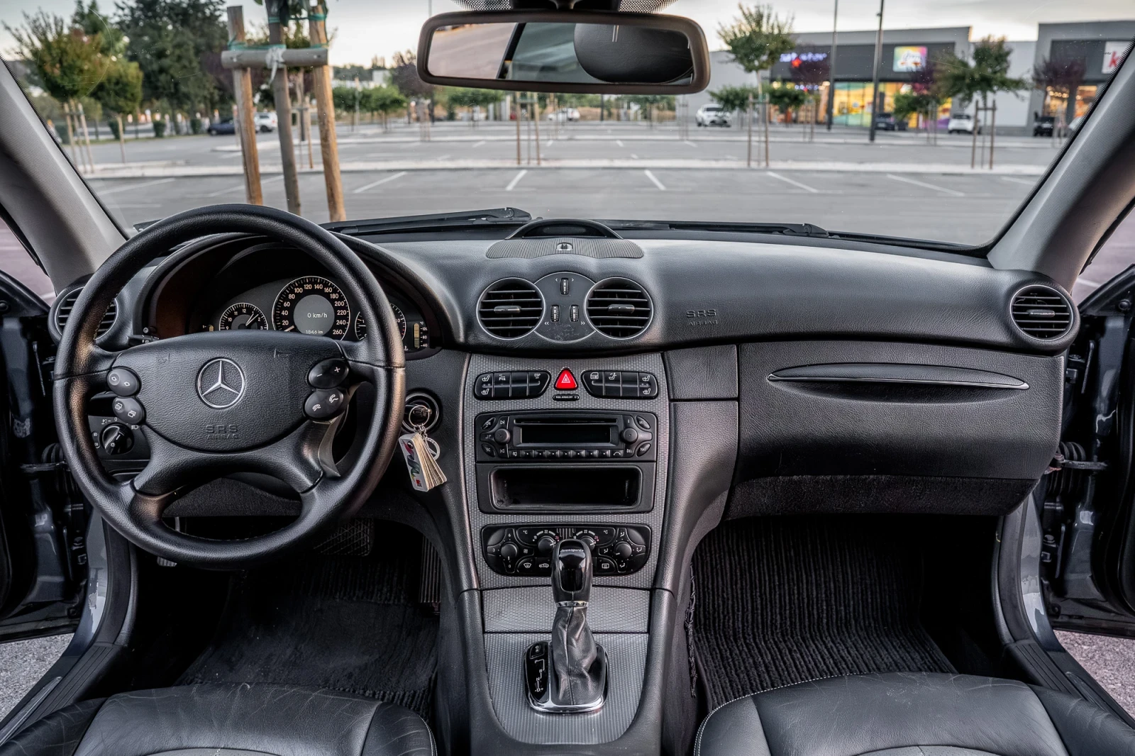 Mercedes-Benz CLK, снимка 11 - Автомобили и джипове - 56250253