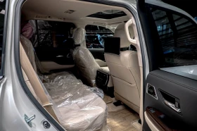 Toyota Land cruiser 300 3.5BiTurbo/Камера/Обдухване/JBL/RSE/Чисто нов , снимка 16