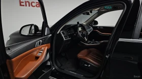 BMW X7 xDrive 40i* HUD* 360* МОНИТОРИ* КОЖА* НАВИ* ПАНО, снимка 8