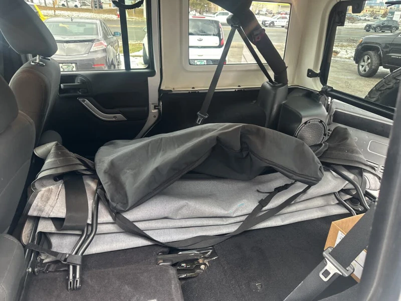 Jeep Wrangler UNLIMITED SAHARA* 4x4, снимка 6 - Автомобили и джипове - 53415925