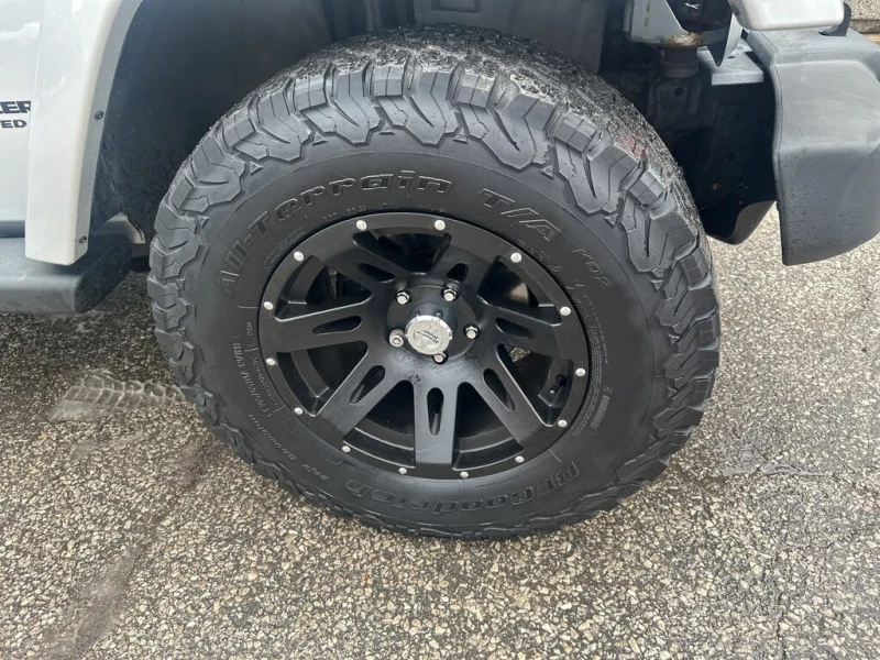 Jeep Wrangler UNLIMITED SAHARA* 4x4, снимка 4 - Автомобили и джипове - 53415925