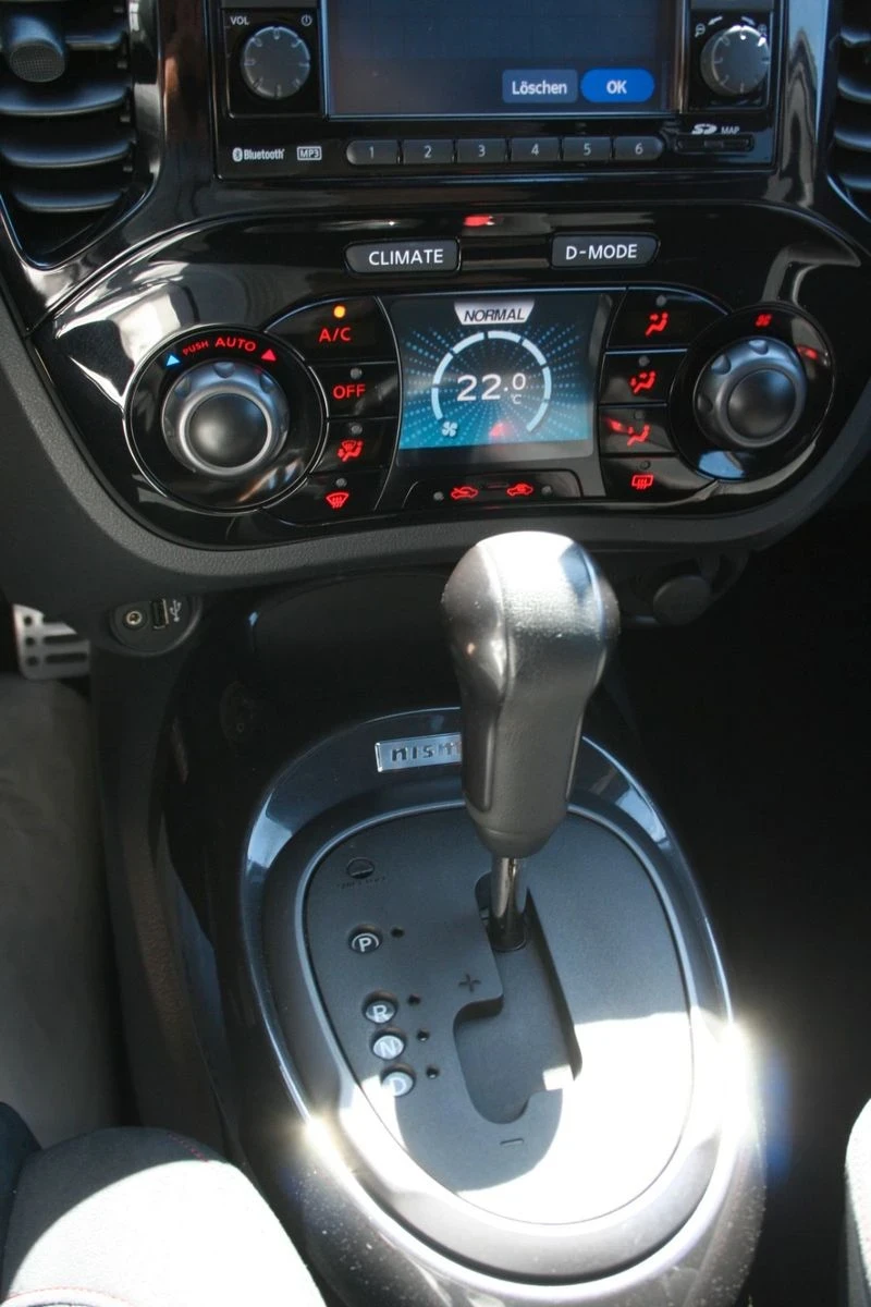 Nissan Juke 1.6i На части NISMO, снимка 5 - Автомобили и джипове - 3468174