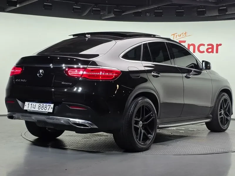 Mercedes-Benz GLE 350 D 4Matic Coupe - САМО 30% АВАНС, снимка 2 - Автомобили и джипове - 55485442