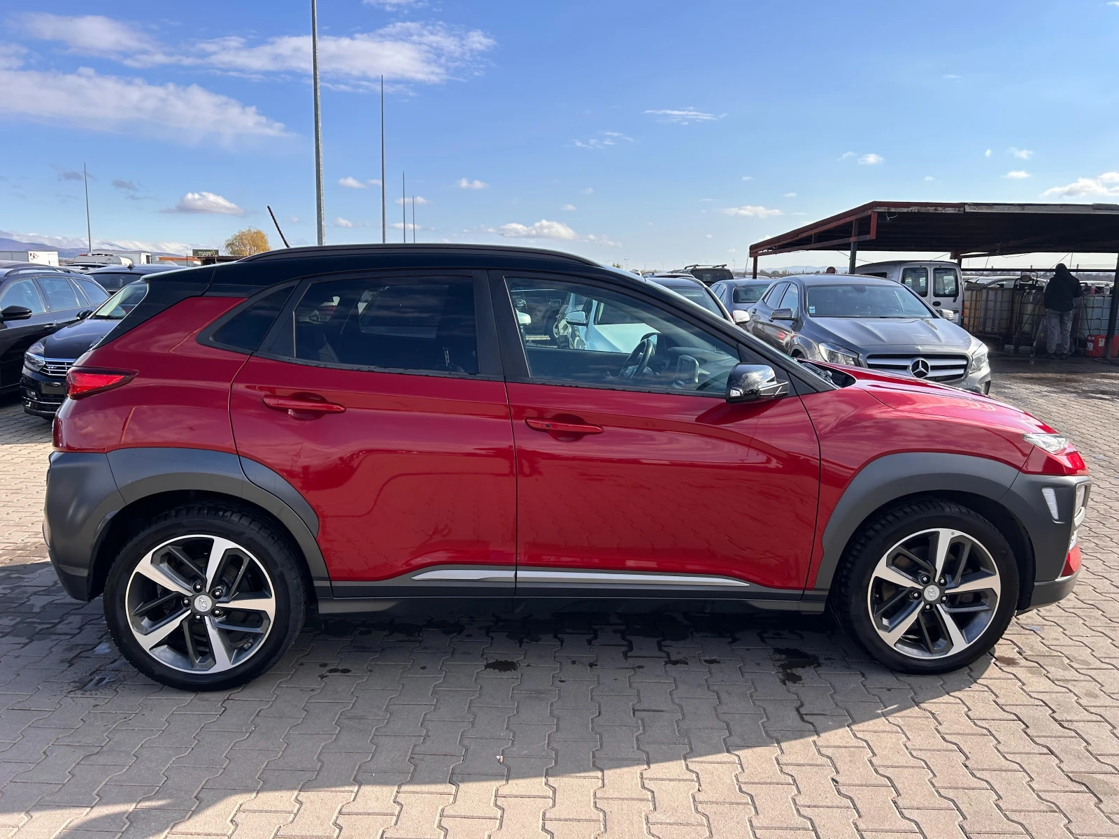 Hyundai Kona 1.6TGDI 4WD AVTOMAT/KOJA/NAVI/KAMERA FULL - изображение 5