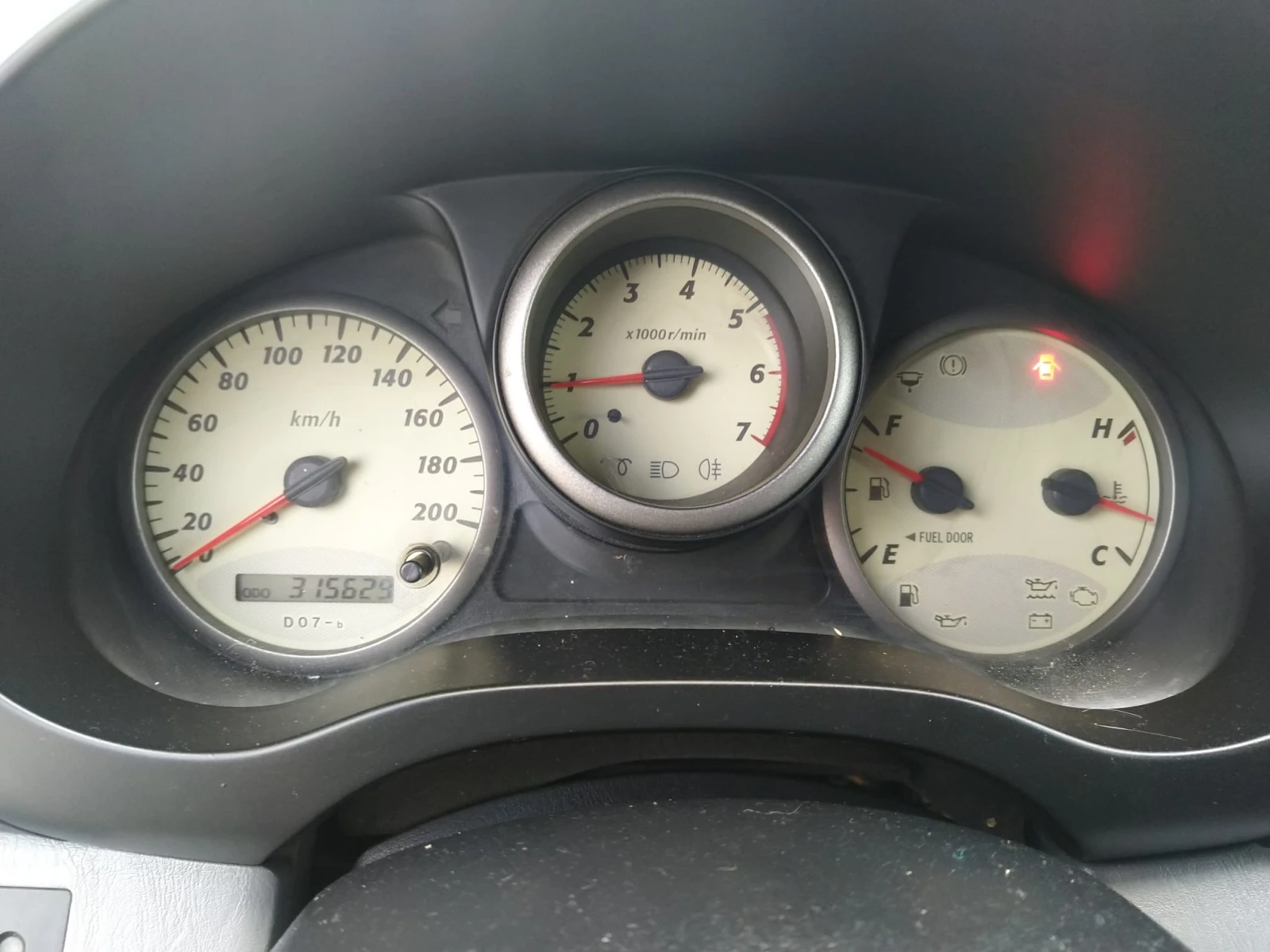 Toyota Rav4  - изображение 8