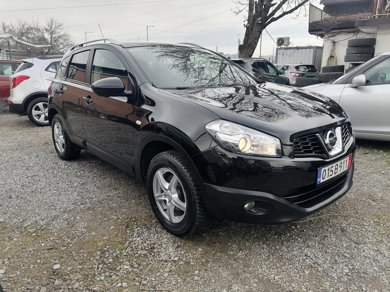 Nissan Qashqai 2.0i 4x4  - изображение 4