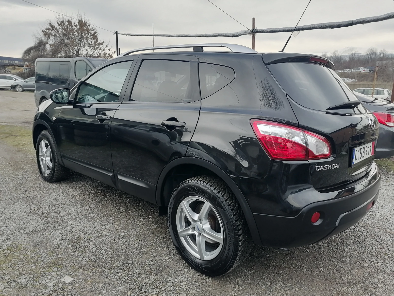 Nissan Qashqai 2.0i 4x4  - изображение 6