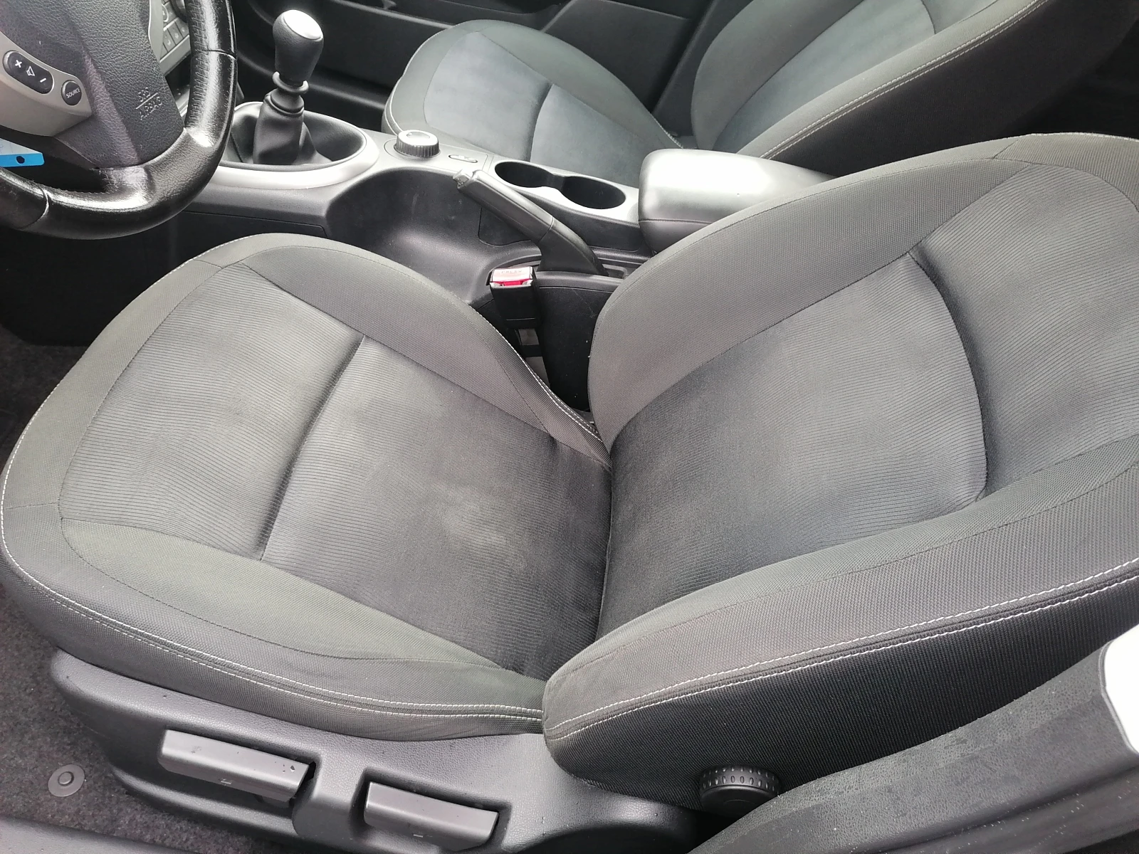 Nissan Qashqai 2.0i 4x4  - изображение 9