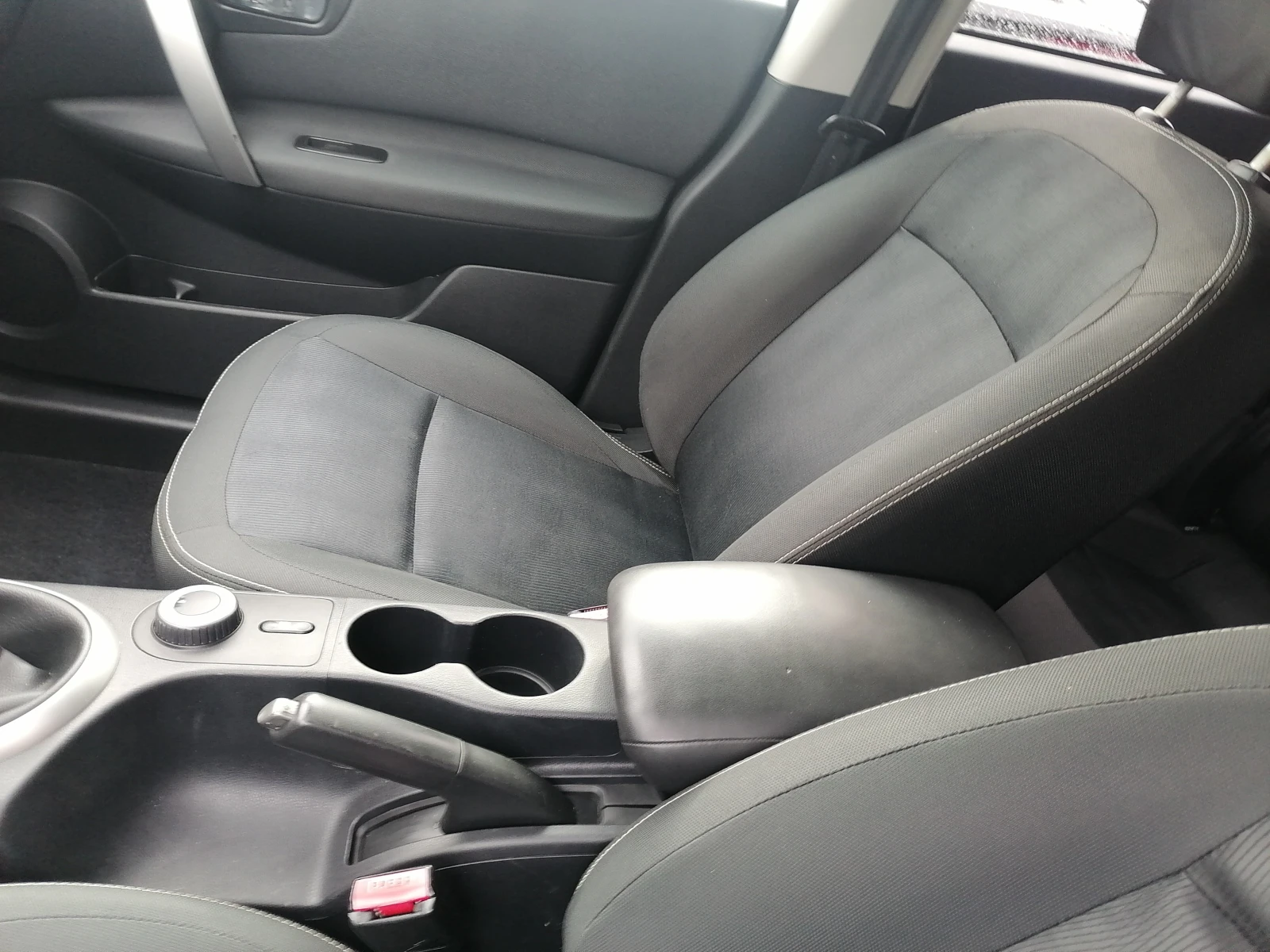 Nissan Qashqai 2.0i 4x4  | Mobile.bg � ����������� 12