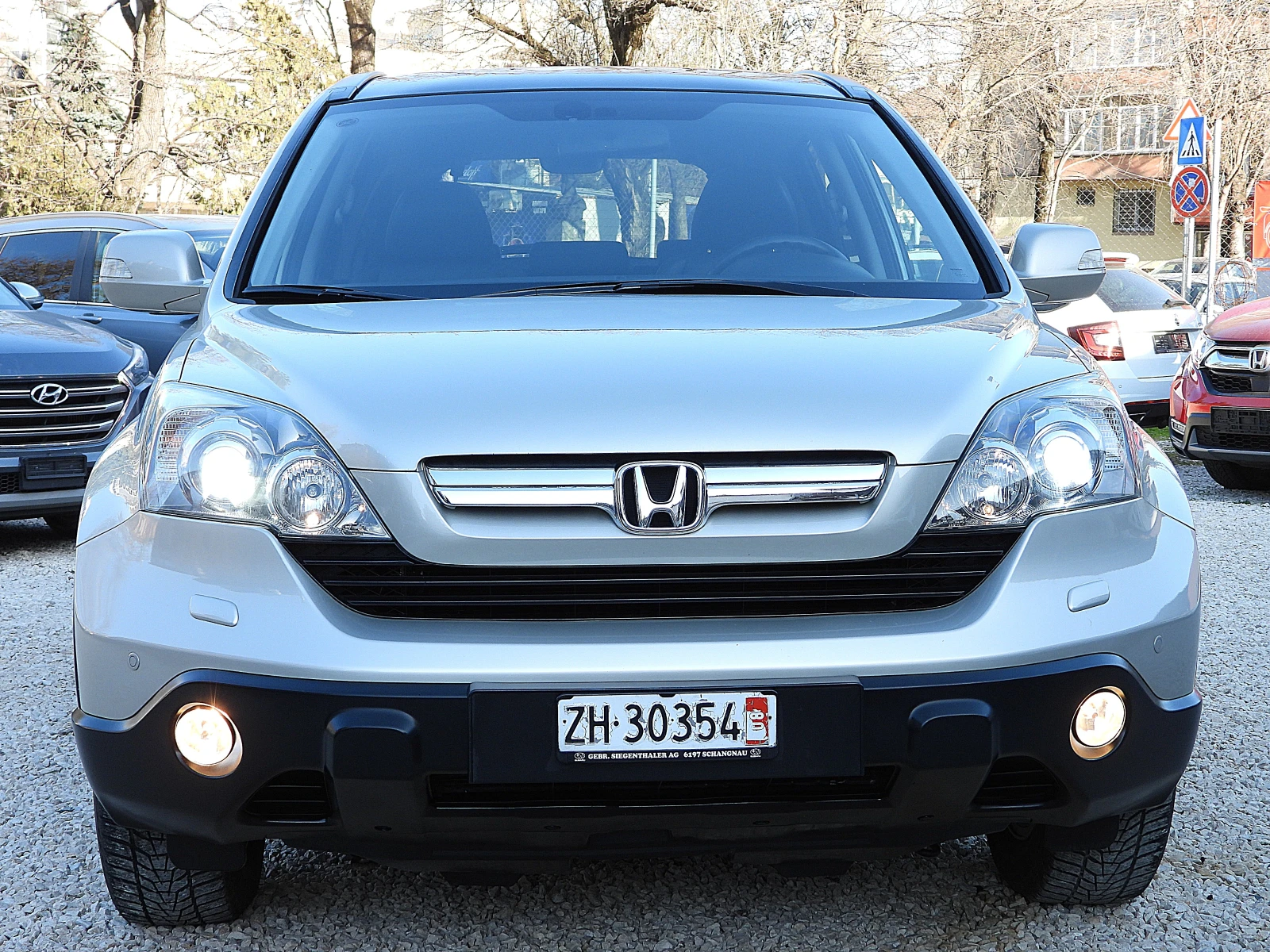 Honda Cr-v 2.0ШВЕЙЦАРИЯ/LUX/4x4, снимка 2 - Автомобили и джипове - 53831489