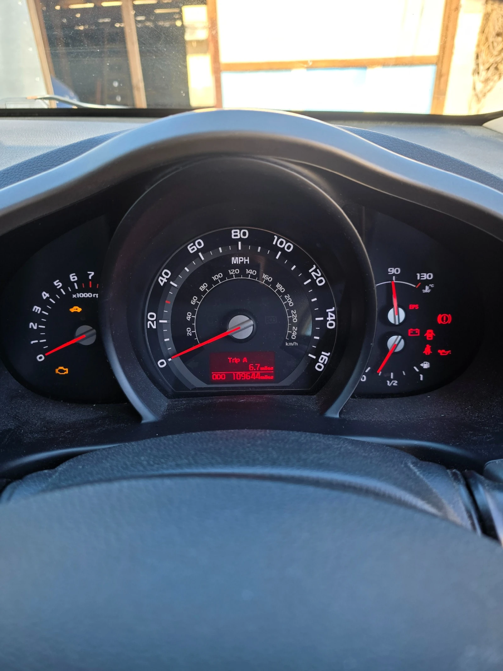 Kia Sportage, снимка 3 - Автомобили и джипове - 54135731