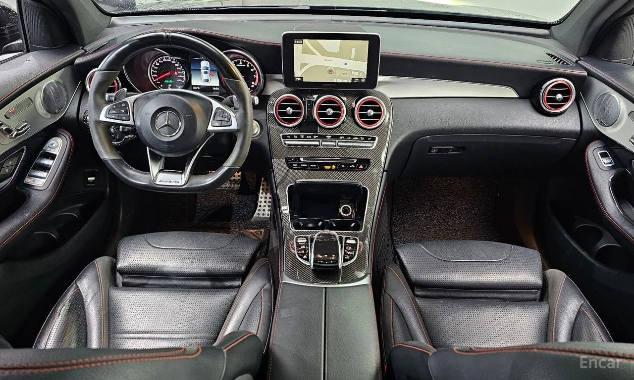 Mercedes-Benz GLC 43 AMG 4MATIC Coupe* BURMESTER* HEAD-UP* 360 CAM* CARBON , снимка 9 - Автомобили и джипове - 54713008