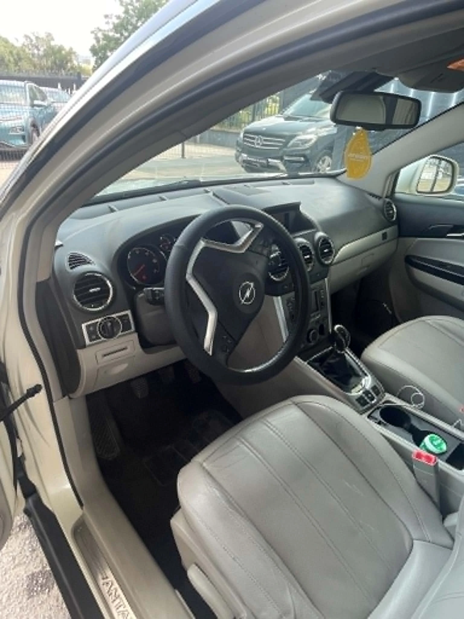 Opel Antara, снимка 6 - Автомобили и джипове - 55361976