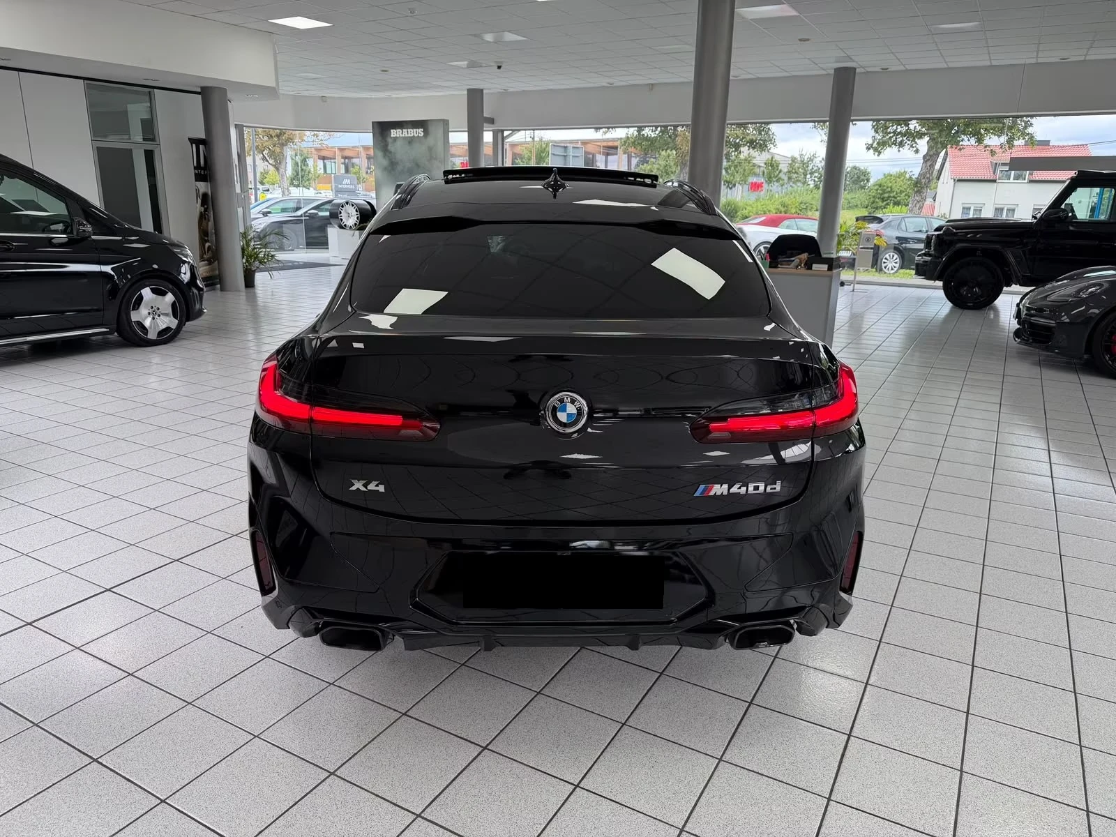 BMW X4 M40d / SHADOW LINE / LASERLIGHT / HUD / 360 / PANO, снимка 5 - Автомобили и джипове - 55587408