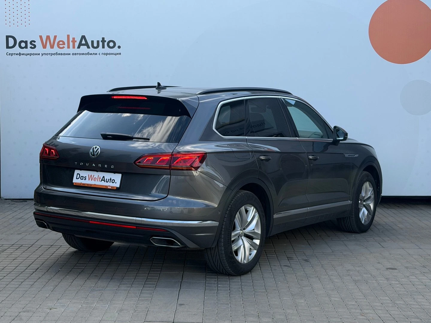 VW Touareg, снимка 3 - Автомобили и джипове - 56536424