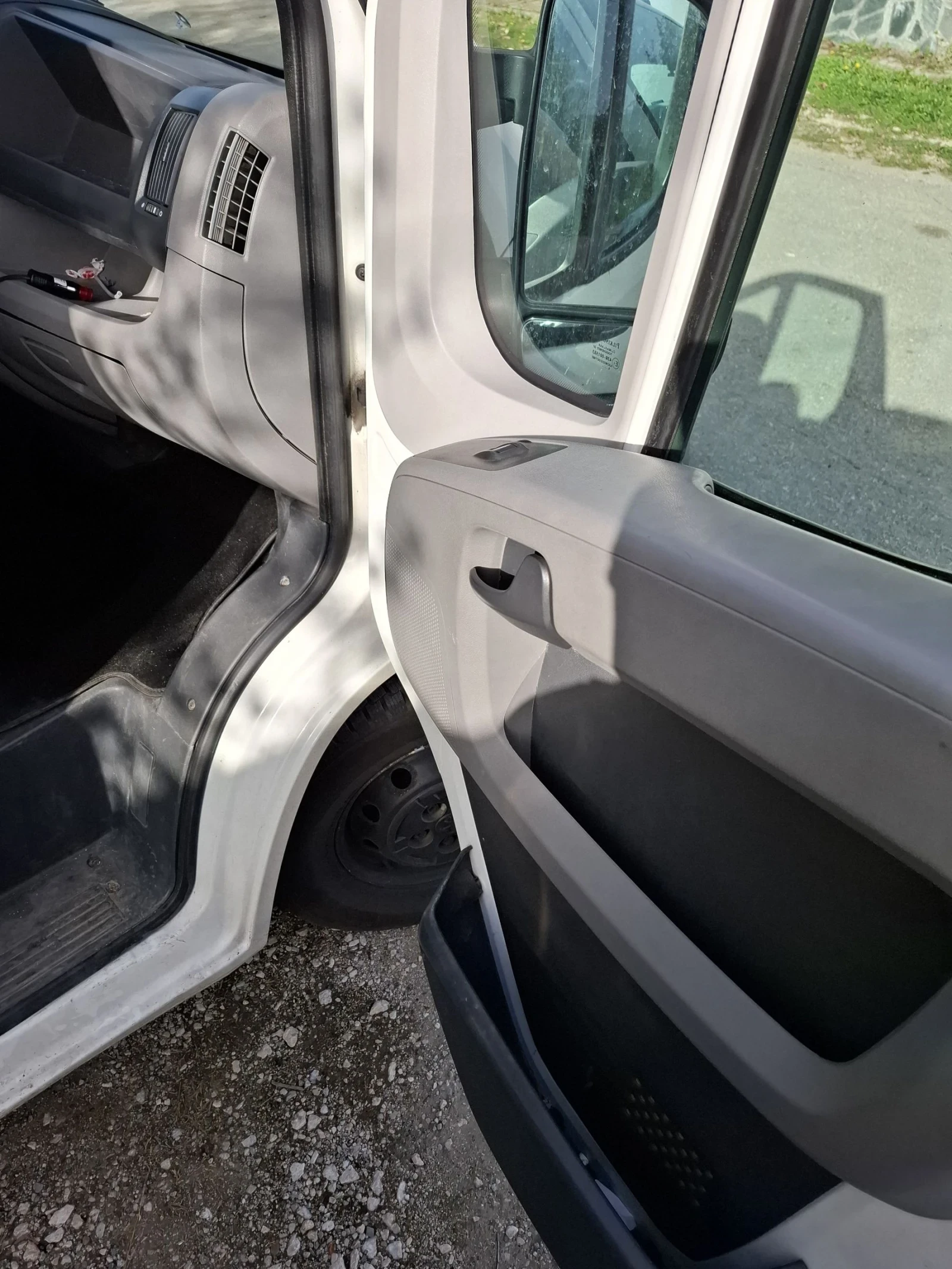 Peugeot Boxer 2, 2  130 кс верига  - изображение 6