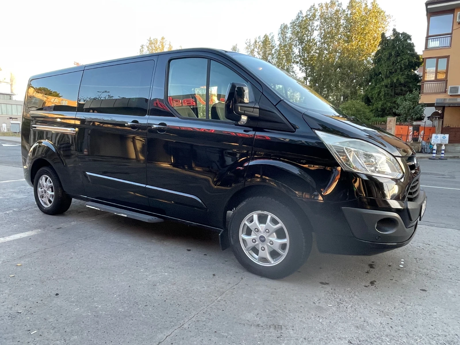 Ford Transit Custom, снимка 8 - Бусове и автобуси - 56398034