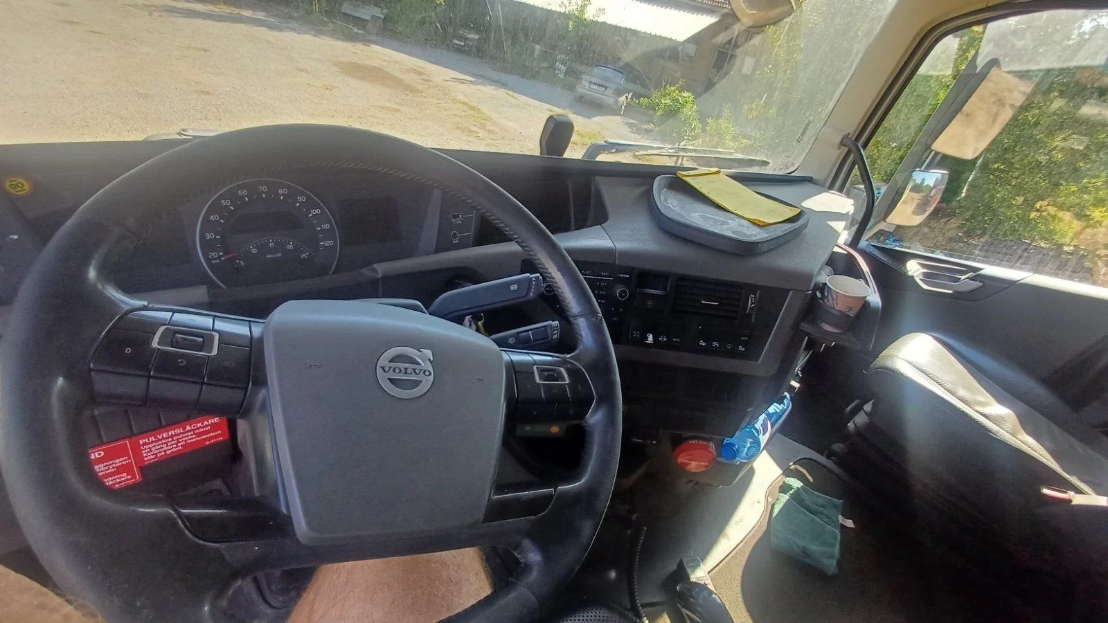 Volvo Fh16 750  Кариерен самосвал, снимка 11 - Камиони - 55939144