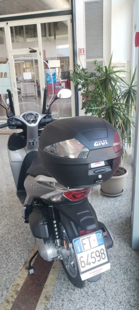 Honda Sh, снимка 2