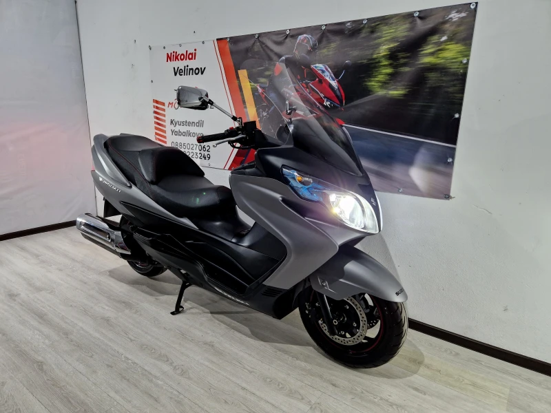 Suzuki Burgman 400cci 2015г !New Face!6964км!HOB, снимка 2 - Мотоциклети и мототехника - 51438030