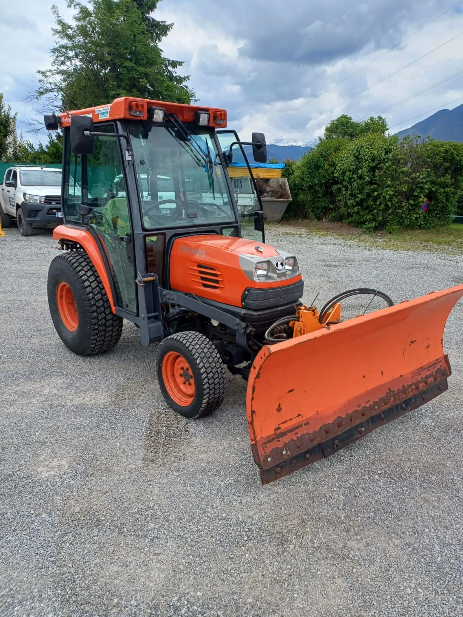 Трактор Kubota STV 40 4X4 - изображение 2