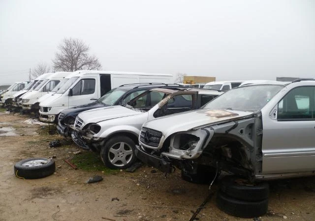 Трансмисия за Mercedes-Benz ML, снимка 1 - Части - 22410983