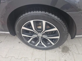 VW Passat Highline, DSG, Distronik, Перфектна и икономична., снимка 3