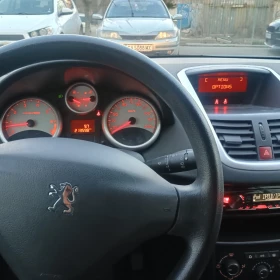 Peugeot 207 1.4 Бензин/Газ, снимка 8
