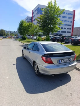 Mercedes-Benz C 200, снимка 3