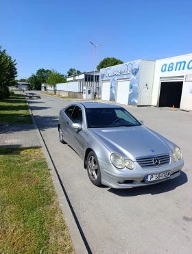 Mercedes-Benz C 200, снимка 6