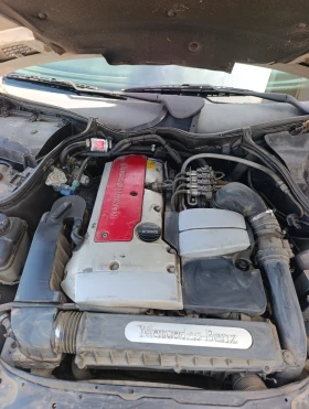 Mercedes-Benz C 200, снимка 12
