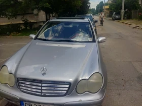 Mercedes-Benz C 200, снимка 7