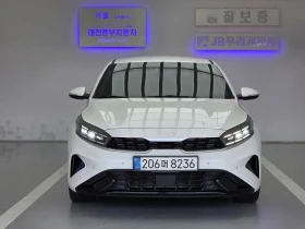 Kia K3, снимка 1