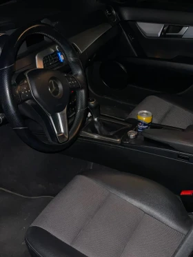 Mercedes-Benz C 220, снимка 12