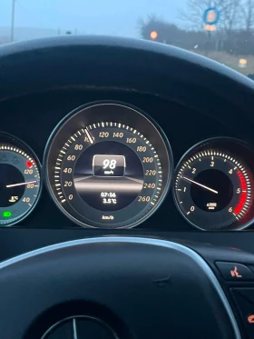 Mercedes-Benz C 220, снимка 10