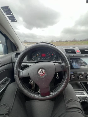 VW Golf 2.0 TDI, снимка 12