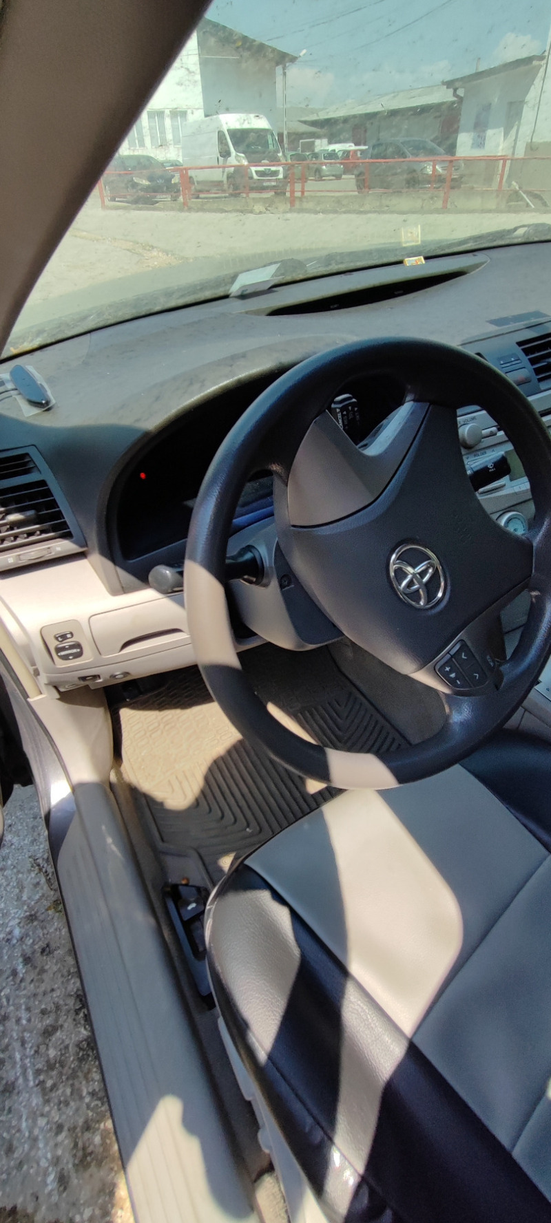 Toyota Camry, снимка 6 - Автомобили и джипове - 46018363