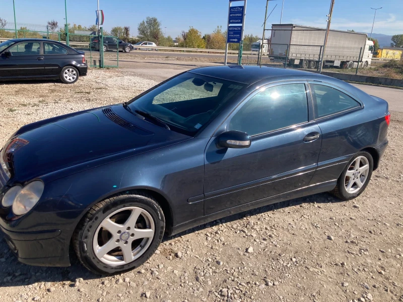 Mercedes-Benz C 220 220cdi w203, снимка 2 - Автомобили и джипове - 47596825