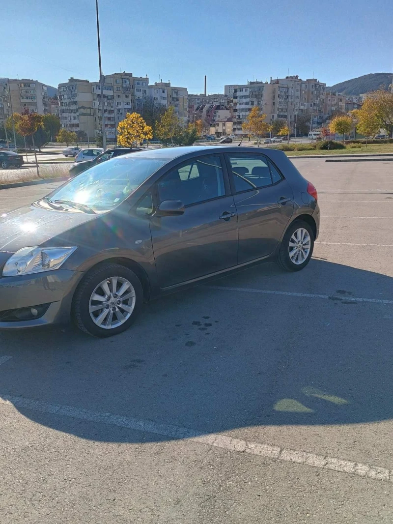 Toyota Auris 2.0D-4D, снимка 4 - Автомобили и джипове - 47855818