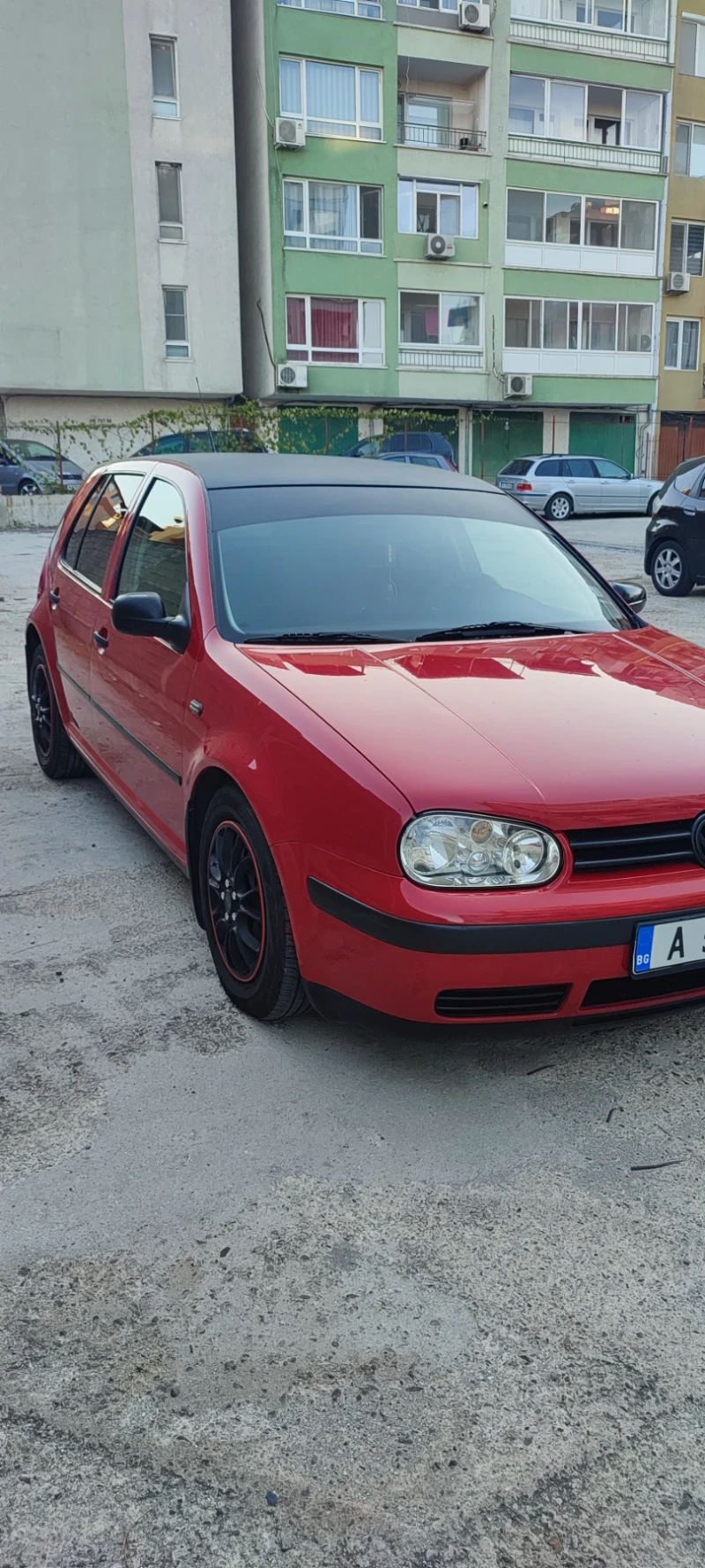 VW Golf, снимка 2 - Автомобили и джипове - 48104501