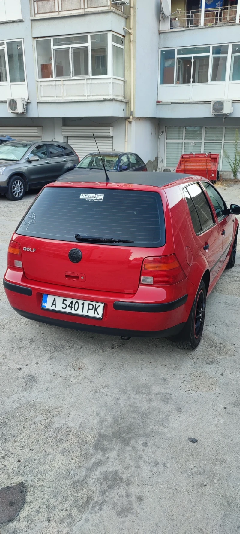 VW Golf, снимка 5 - Автомобили и джипове - 48104501