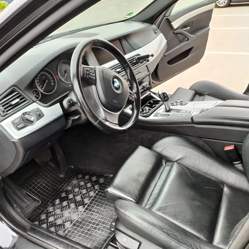 BMW 530 D Xdrive, снимка 13 - Автомобили и джипове - 50070498
